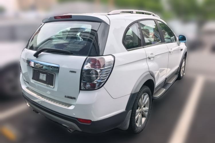 Used Chevrolet Captiva 2014 2.4L 4x4 Flagship Edition 7 Seats Rear Right 45 Deg