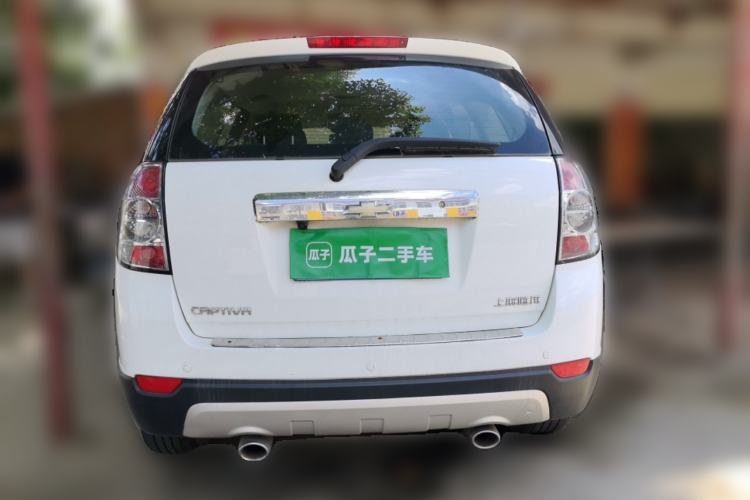 Used Chevrolet Captiva 2014 2.4L Two-Wheel Drive Urban Version 7 Seats Rear
