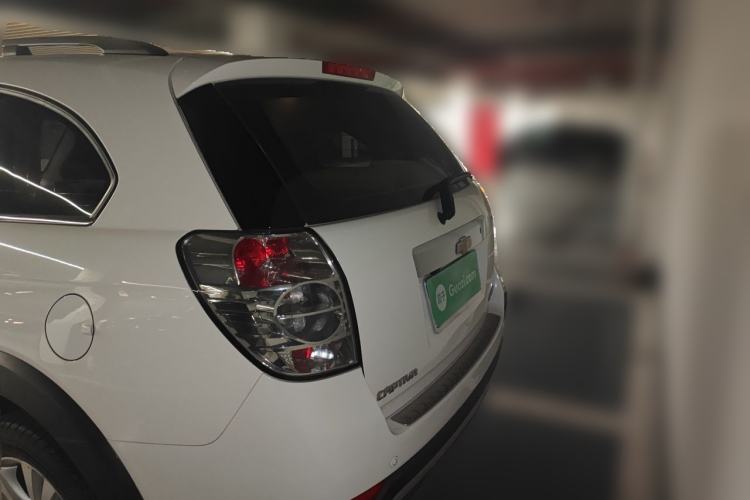 Used Chevrolet Captiva 2014 2.4L 4x4 Flagship Edition 7 Seats Rear