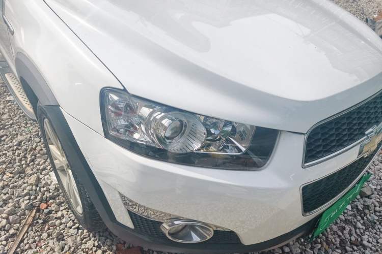 Used Chevrolet Captiva 2014 2.4L Two-Wheel Drive Urban Version 7 Seats Right Front Headlight