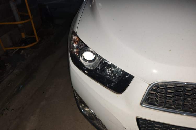 Used Chevrolet Captiva 2014 2.4L Two-Wheel Drive City Edition 5 Seats Right Front Headlight