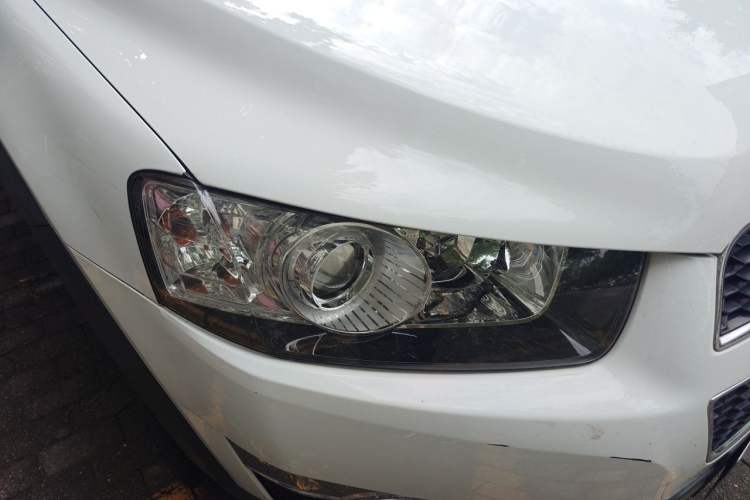 Used Chevrolet Captiva 2014 2.4L 4x4 Flagship Edition 7 Seats Right Front Headlight