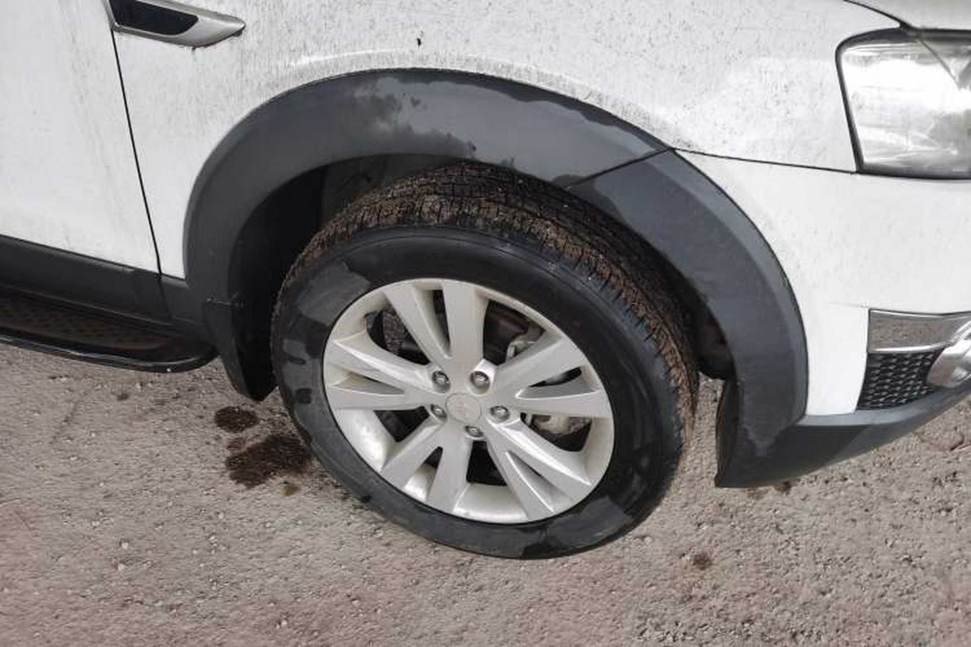 Used Chevrolet Captiva 2014 2.4L 4x4 Flagship Edition 7 Seats Right Front Wheel Hub