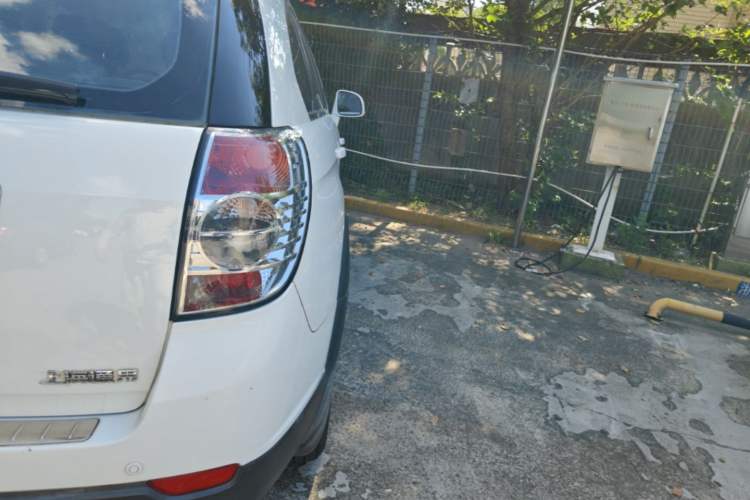 Used Chevrolet Captiva 2014 2.4L Two-Wheel Drive Urban Version 7 Seats Right Rear Taillight