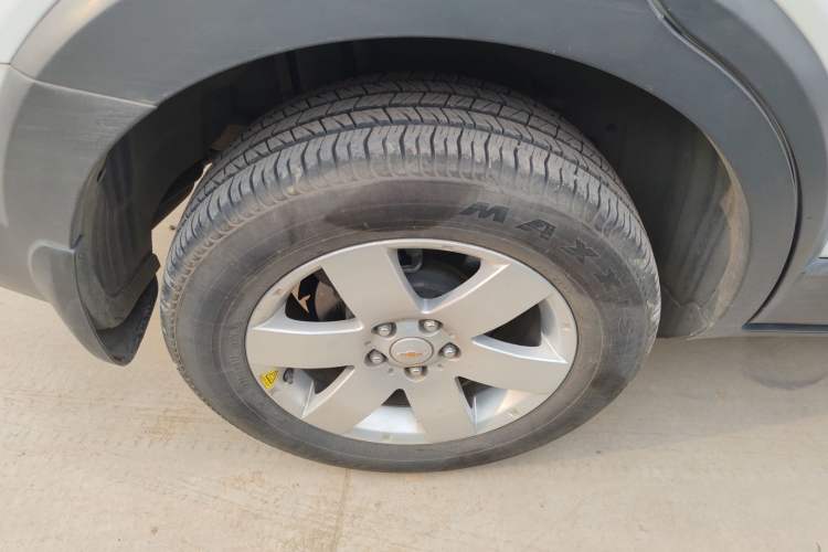 Used Chevrolet Captiva 2014 2.4L Two-Wheel Drive City Edition 5 Seats Right Rear Wheel Hub
