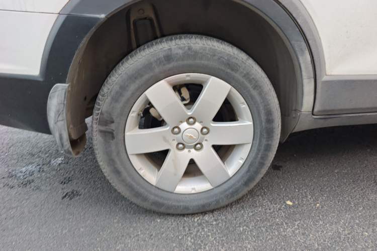 Used Chevrolet Captiva 2014 2.4L Two-Wheel Drive City Edition 5 Seats Right Rear Wheel Hub
