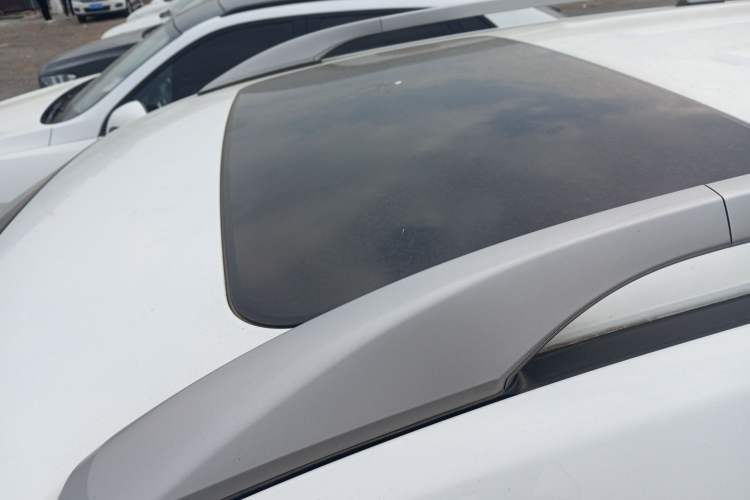 Used Chevrolet Captiva 2014 2.4L 4x4 Flagship Edition 7 Seats Roof