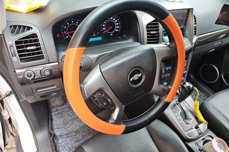 Used Chevrolet Captiva 2014 2.4L Two-Wheel Drive Urban Version 7 Seats Steering Wheel