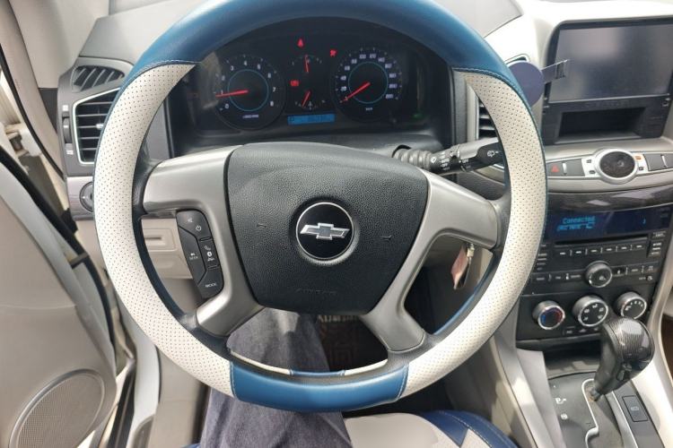 Used Chevrolet Captiva 2014 2.4L Two-Wheel Drive City Edition 5 Seats Steering Wheel