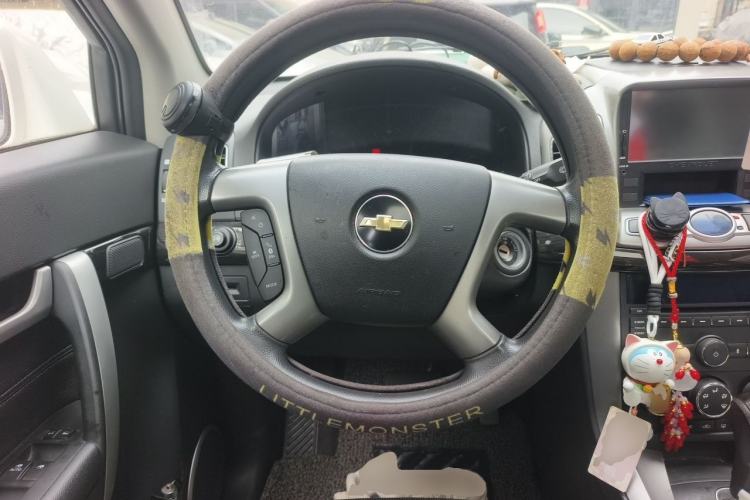 Used Chevrolet Captiva 2014 2.4L Two-Wheel Drive Urban Version 7 Seats Steering Wheel