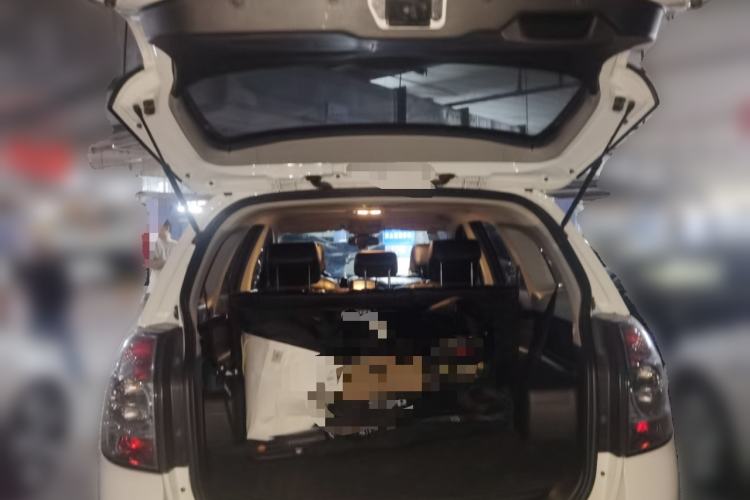 Used Chevrolet Captiva 2014 2.4L 4x4 Flagship Edition 7 Seats Trunk