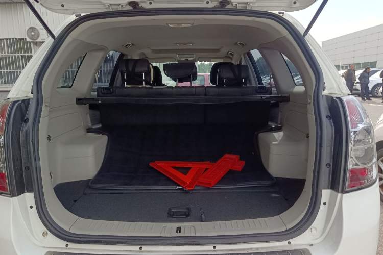 Used Chevrolet Captiva 2014 2.4L Two-Wheel Drive City Edition 5 Seats Trunk