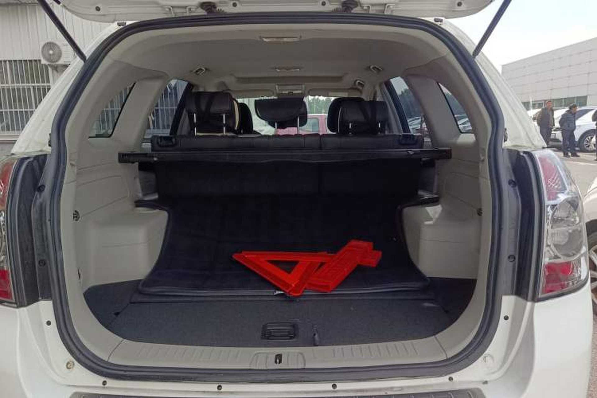 Used Chevrolet Captiva 2014 2.4L Two-Wheel Drive City Edition 5 Seats Trunk