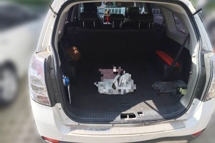 Used Chevrolet Captiva 2014 2.4L 4x4 Flagship Edition 7 Seats Trunk