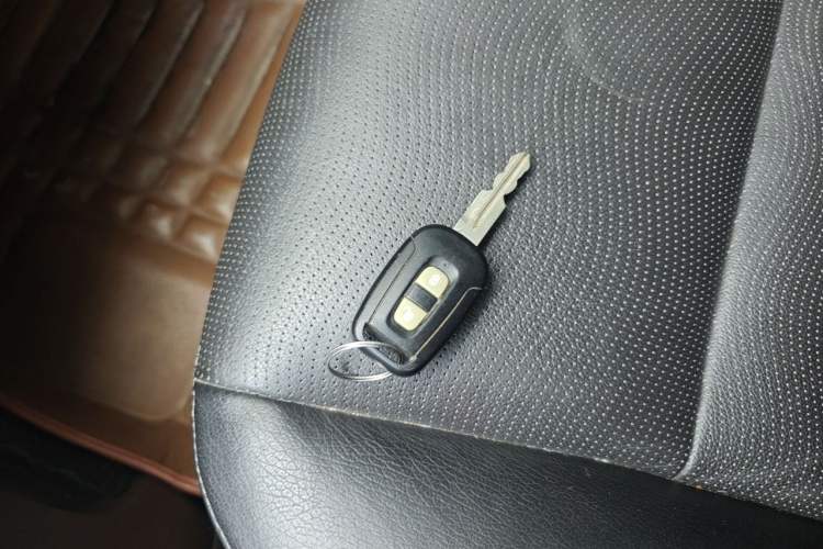 Used Chevrolet Captiva 2014 2.4L 4x4 Flagship Edition 7 Seats Vehicle Key