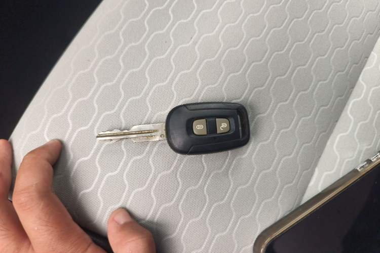 Used Chevrolet Captiva 2014 2.4L Two-Wheel Drive City Edition 5 Seats Vehicle Key