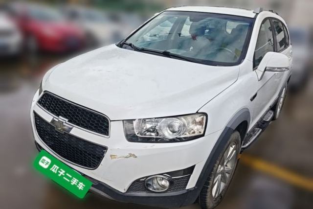 Ojetý Chevrolet Captiva 2014 2.4L 4x4 Flagship Edition 7 Seats