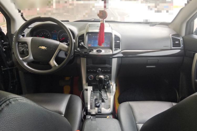Used Chevrolet Captiva 2015 2.4L Two-Wheel Drive Urban Version 7 Seats Center Console