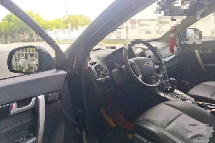 Used Chevrolet Captiva 2015 2.4L Two-Wheel Drive Urban Version 7 Seats Driver Seat