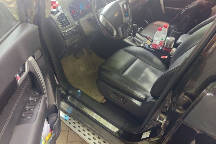 Used Chevrolet Captiva 2015 2.4L 4x4 Flagship Edition 7-Seater Driver Seat