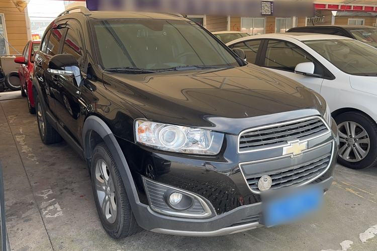 Used Chevrolet Captiva 2015 2.4L Two-Wheel Drive Urban Version 5 Seats Exterior 2
