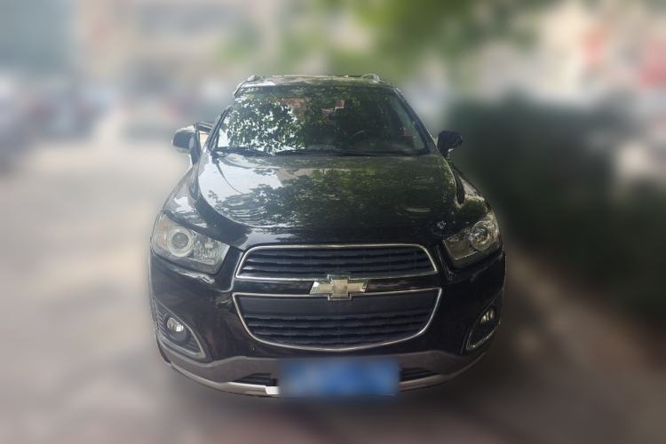 Used Chevrolet Captiva 2015 2.4L 4x4 Flagship Edition 7-Seater Front