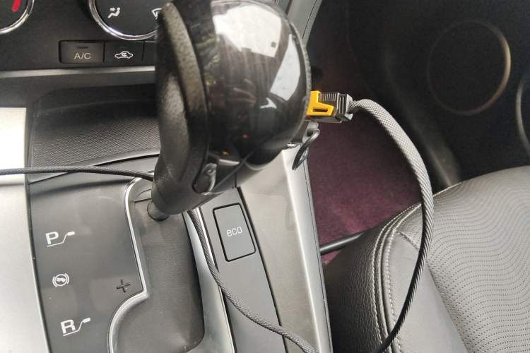 Used Chevrolet Captiva 2015 2.4L Two-Wheel Drive Urban Version 7 Seats Gear Lever