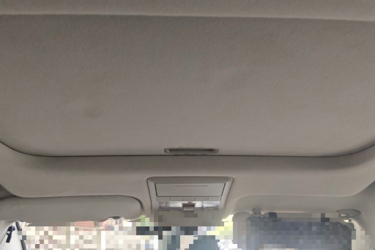 Used Chevrolet Captiva 2015 2.4L Two-Wheel Drive Urban Version 7 Seats Headliner