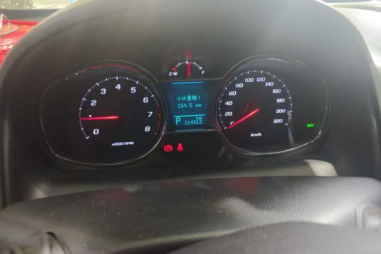 Used Chevrolet Captiva 2015 2.4L 4x4 Flagship Edition 7-Seater Instrument Cluster