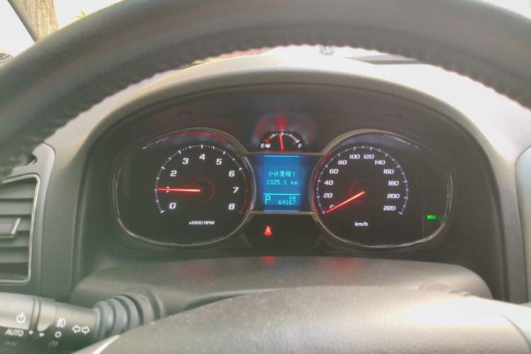 Used Chevrolet Captiva 2015 2.4L 4x4 Flagship Edition 7-Seater Instrument Cluster