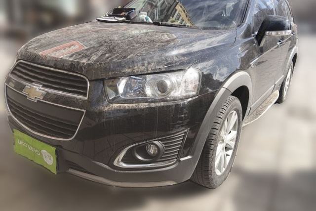 Used Chevrolet Captiva 2015 2.4L 4x4 Flagship Edition 7-Seater