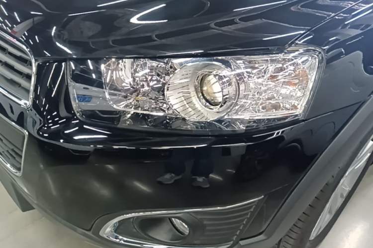 Used Chevrolet Captiva 2015 2.4L 4x4 Flagship Edition 7-Seater Left Front Headlight