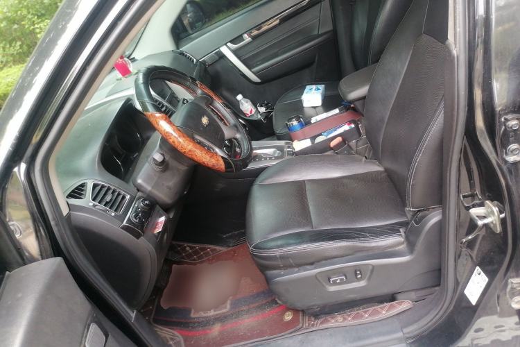 Used Chevrolet Captiva 2015 2.4L 4x4 Flagship Edition 7-Seater Left Front Seat