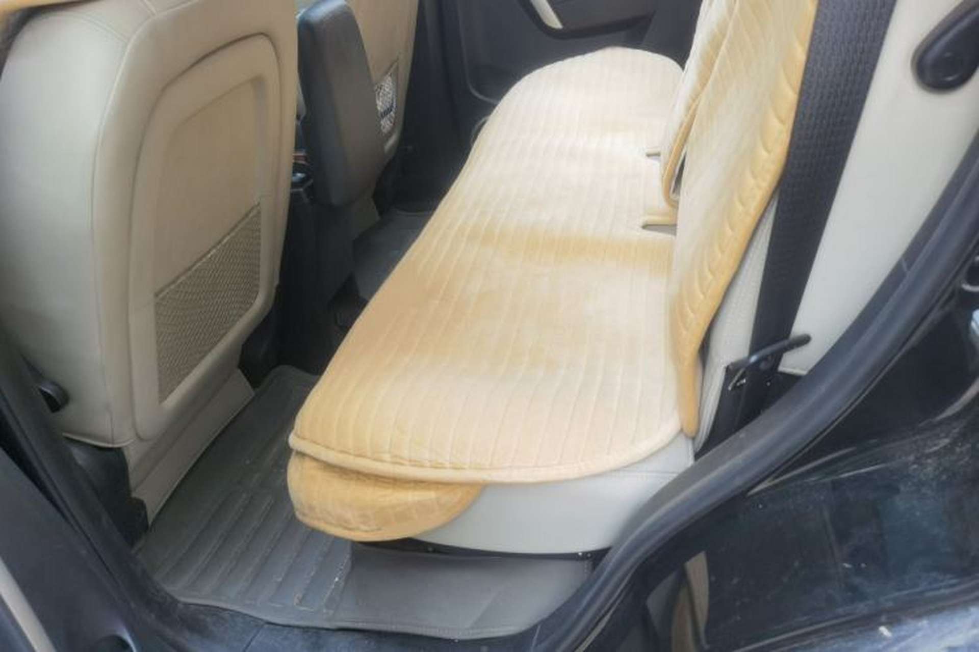 Used Chevrolet Captiva 2015 2.4L 4x4 Flagship Edition 7-Seater Left Rear Seat