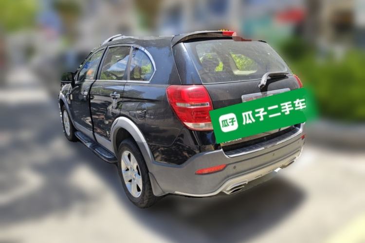 Used Chevrolet Captiva 2015 2.4L Two-Wheel Drive Urban Version 7 Seats Rear Left 45 Deg