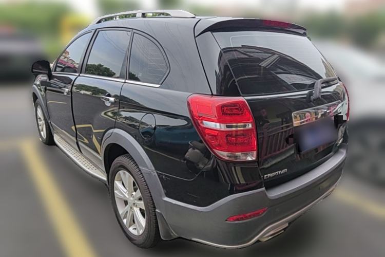 Used Chevrolet Captiva 2015 2.4L 4x4 Flagship Edition 7-Seater Rear Left 45 Deg