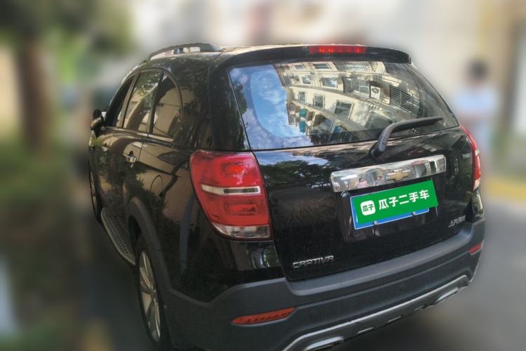 Used Chevrolet Captiva 2015 2.4L 4x4 Flagship Edition 7-Seater Rear Left 45 Deg