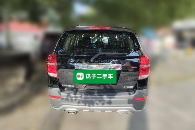 Used Chevrolet Captiva 2015 2.4L 4x4 Flagship Edition 7-Seater Rear
