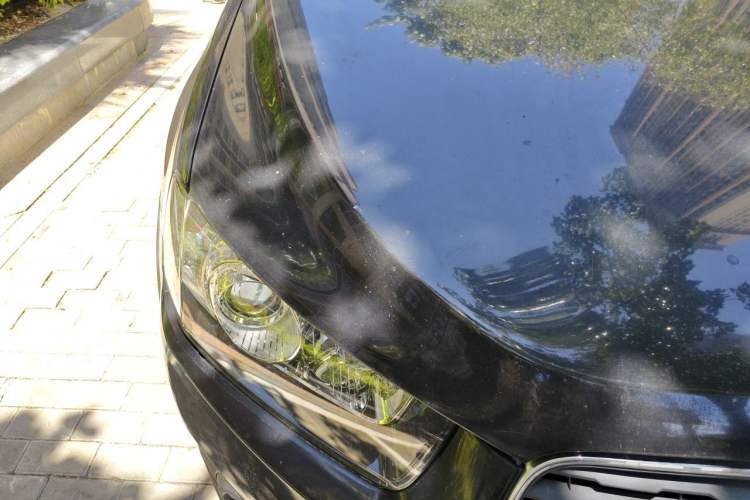 Used Chevrolet Captiva 2015 2.4L Two-Wheel Drive Urban Version 7 Seats Right Front Headlight