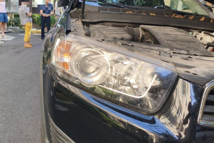 Used Chevrolet Captiva 2015 2.4L 4x4 Flagship Edition 7-Seater Right Front Headlight