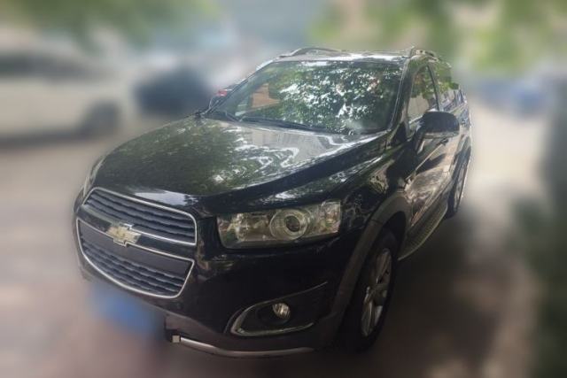 Used Chevrolet Captiva 2015 2.4L 4x4 Flagship Edition 7-Seater