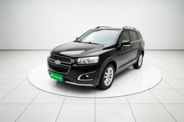 Ojetý Chevrolet Captiva 2015 2.4L 4x4 Flagship Edition 7-Seater