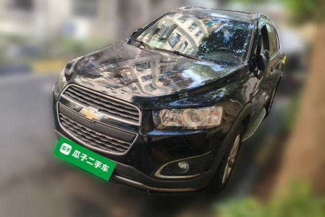 Used Chevrolet Captiva 2015 2.4L 4x4 Flagship Edition 7-Seater