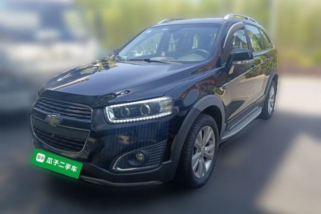 Used Chevrolet Captiva 2015 2.4L 4x4 Flagship Edition 7-Seater