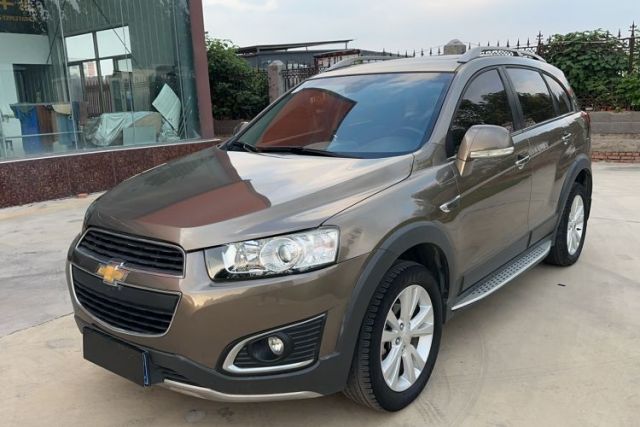 Chevrolet Captiva 2015 2.4L 4x4 Flagship Edition 7-Seater usado