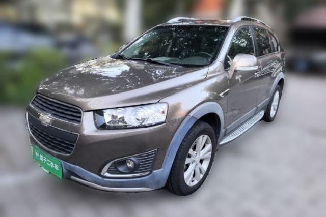 Used Chevrolet Captiva 2015 2.4L 4x4 Flagship Edition 7-Seater