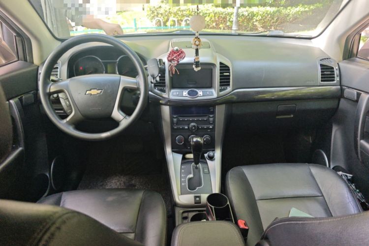 Used Chevrolet Captiva 2015 2.4L Two-Wheel Drive Urban Version 7 Seats Center Console