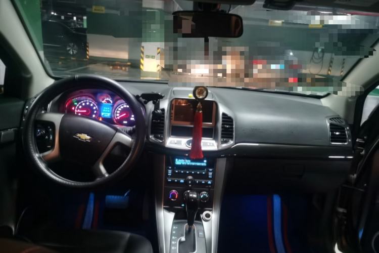 Used Chevrolet Captiva 2015 2.4L Two-Wheel Drive Urban Version 7 Seats Center Console