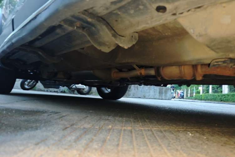 Used Chevrolet Captiva 2015 2.4L 4x4 Flagship Edition 7-Seater Chassis Front Right