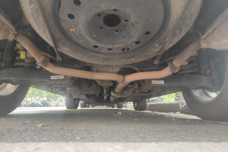 Used Chevrolet Captiva 2015 2.4L 4x4 Flagship Edition 7-Seater Chassis Rear